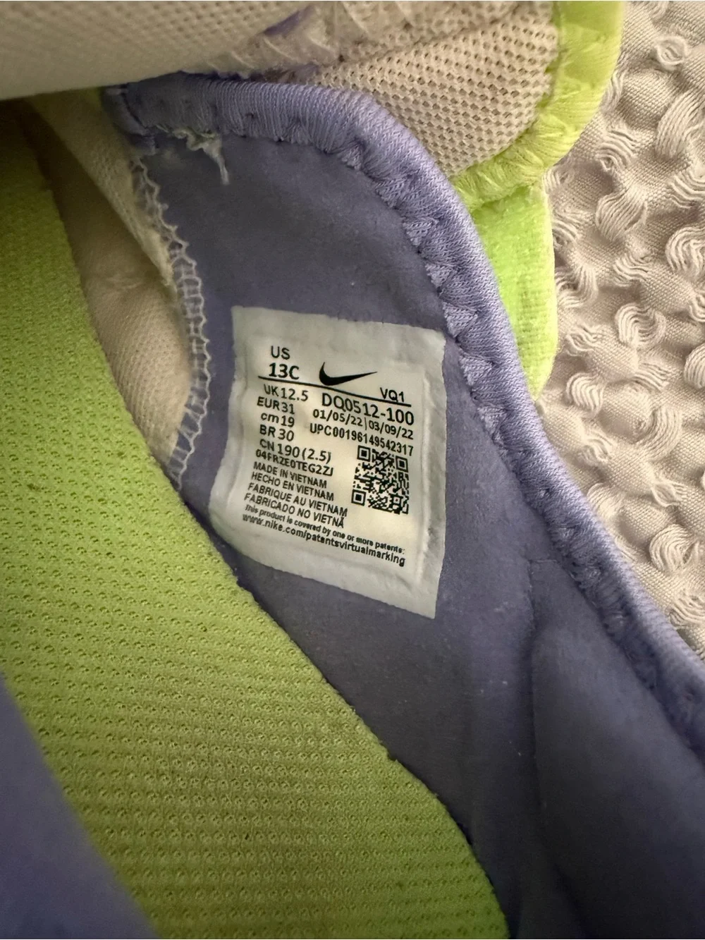 Nike flex Advance Kids Sneakers mushroom White, Lavender & Neon Green size 13C
